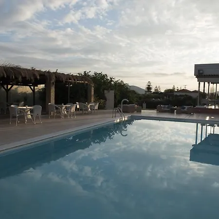 Aparthotel Royal 3*